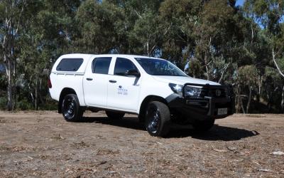 4WD Toyota Hilux Dual Cab Canopy 2020