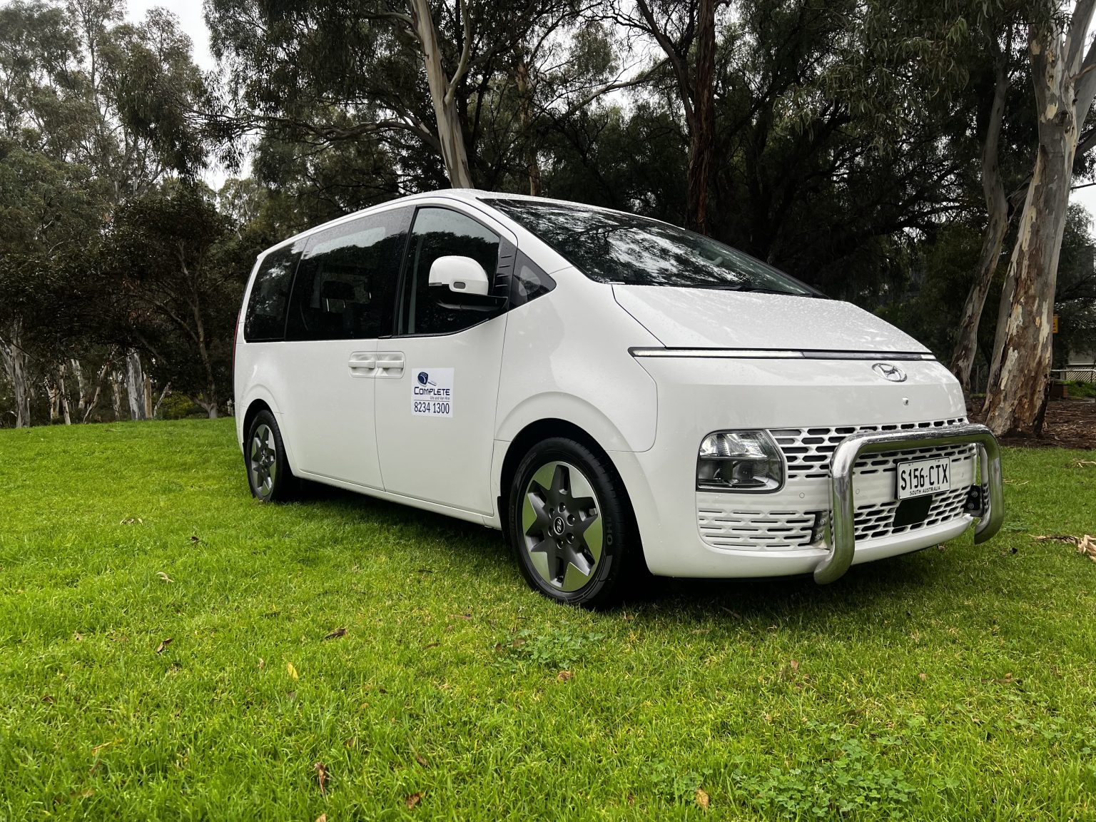 2WD Hyundai Staria 8 Seat Minibus