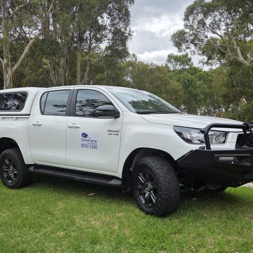4WD Toyota Hilux Dual Cab Canopy car hire